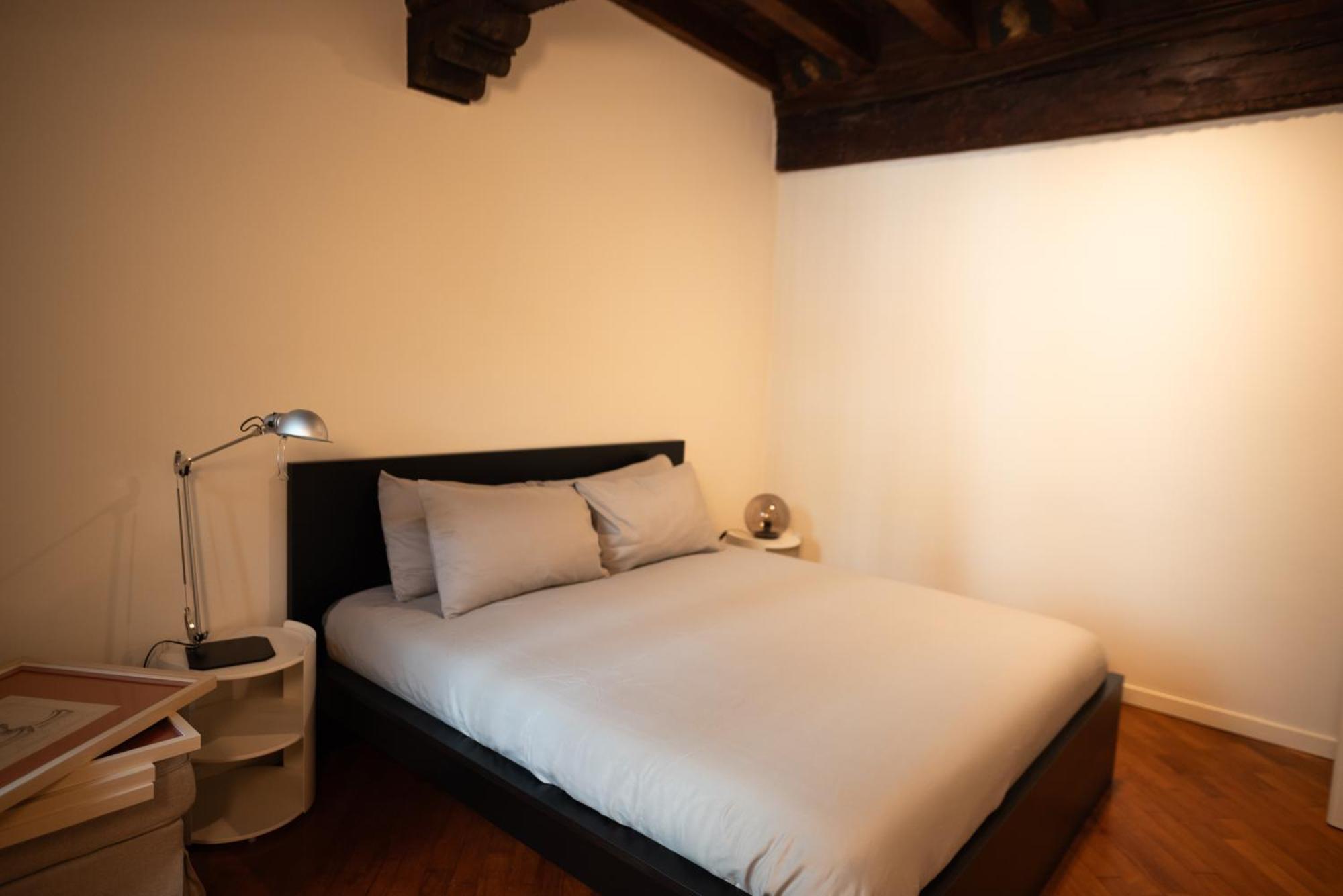 Suite N7 - Rifugio D'Epoca Con Posto Auto Brescia Esterno foto