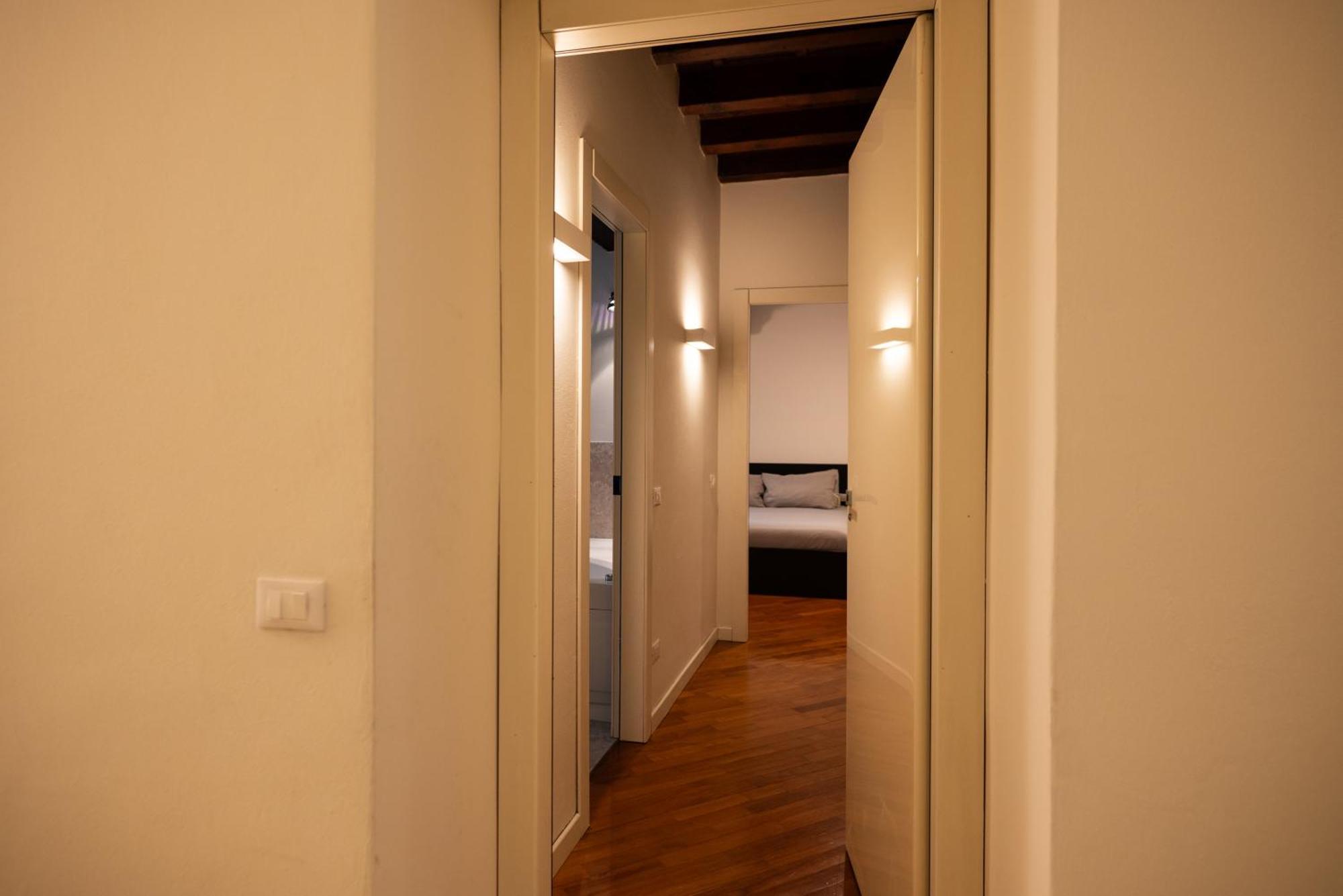 Suite N7 - Rifugio D'Epoca Con Posto Auto Brescia Esterno foto